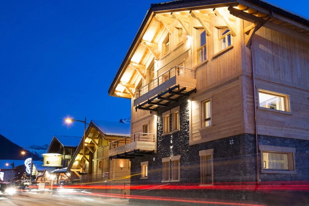 Les Hirondelles Apartments Morzine By Emerald Stay