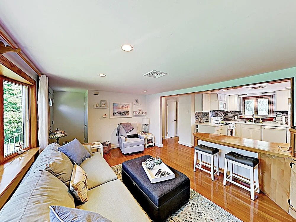 Gulf View 17 - 3 Br Home