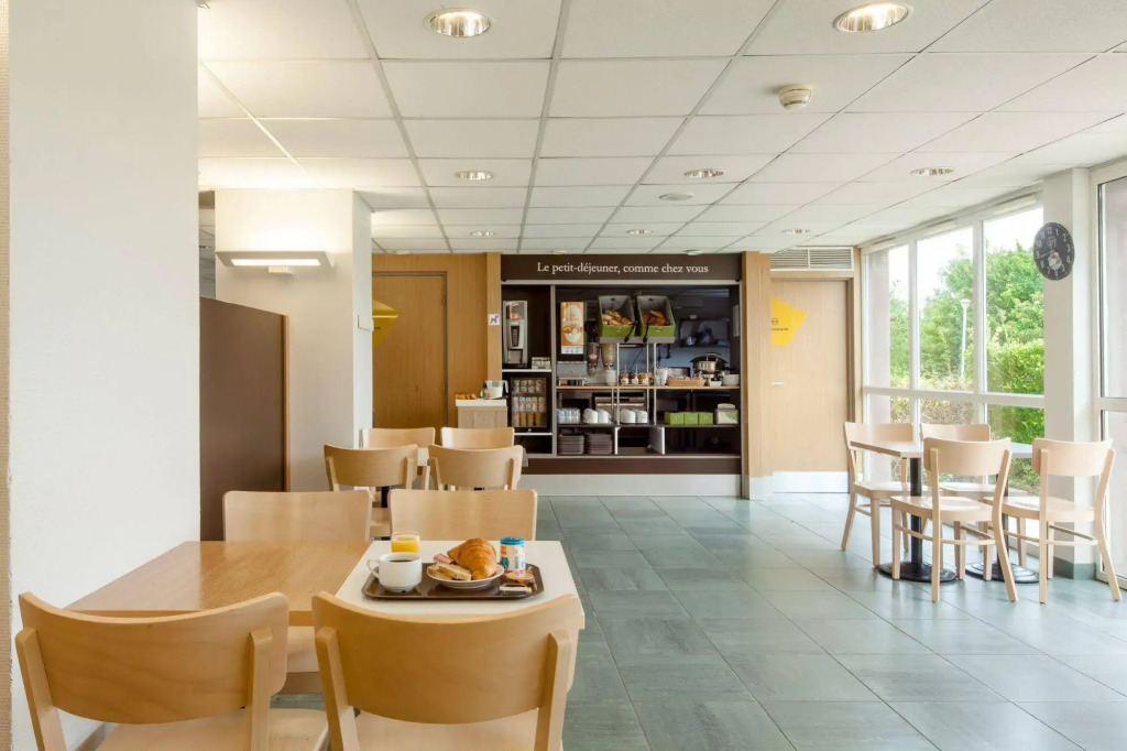 B&B HOTEL Creil Chantilly