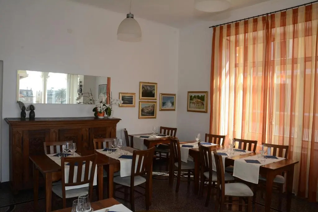 Hotel Ines