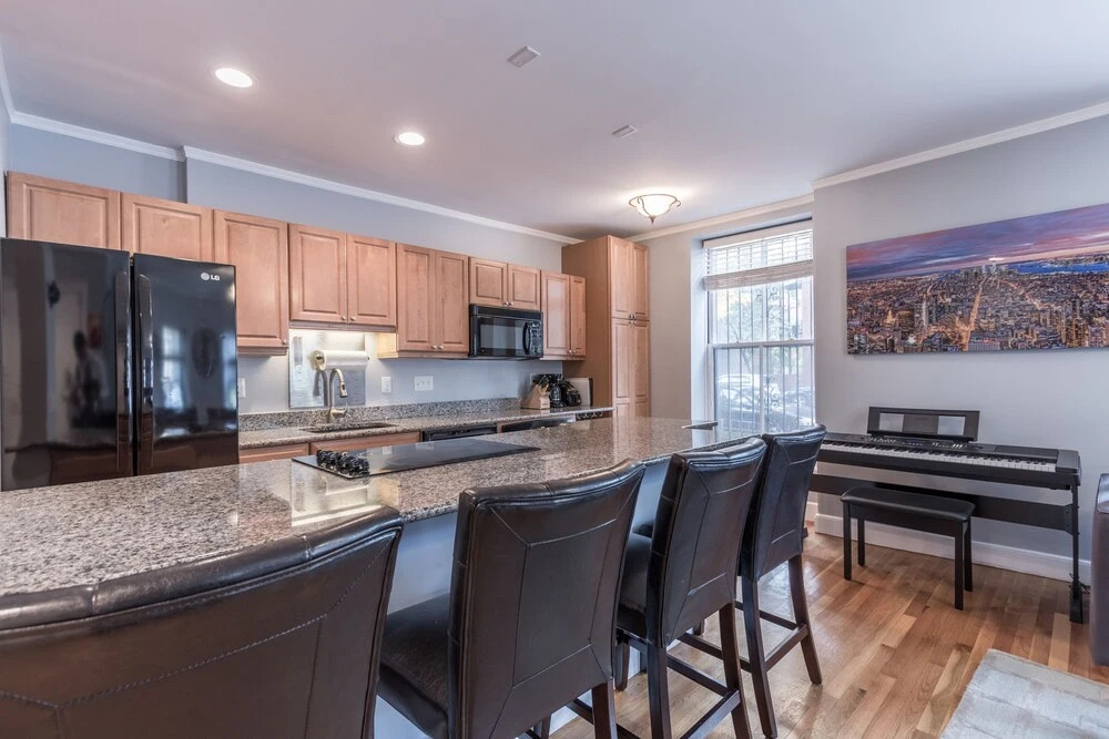 Lovely 2BR in South End by Sonder