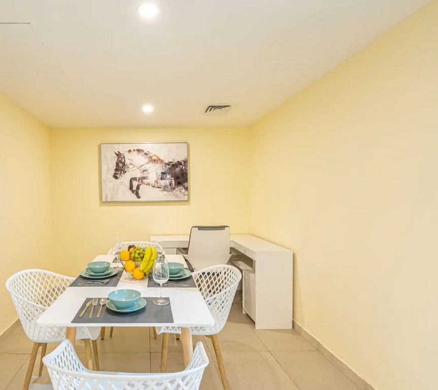 Marco Polo - Striking Lake Views at JLT | 1 BR | 2 Balconies