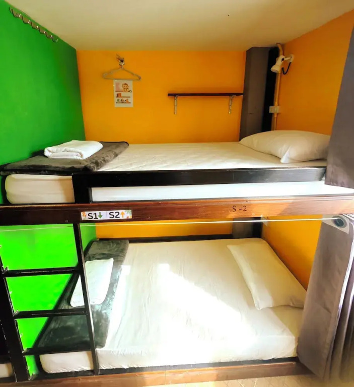 The Funky Monkey Hostel - 18 to 40 years old only