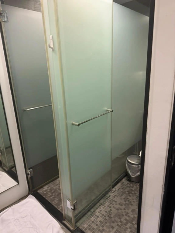 Zhongxiao Dunhua Homestay