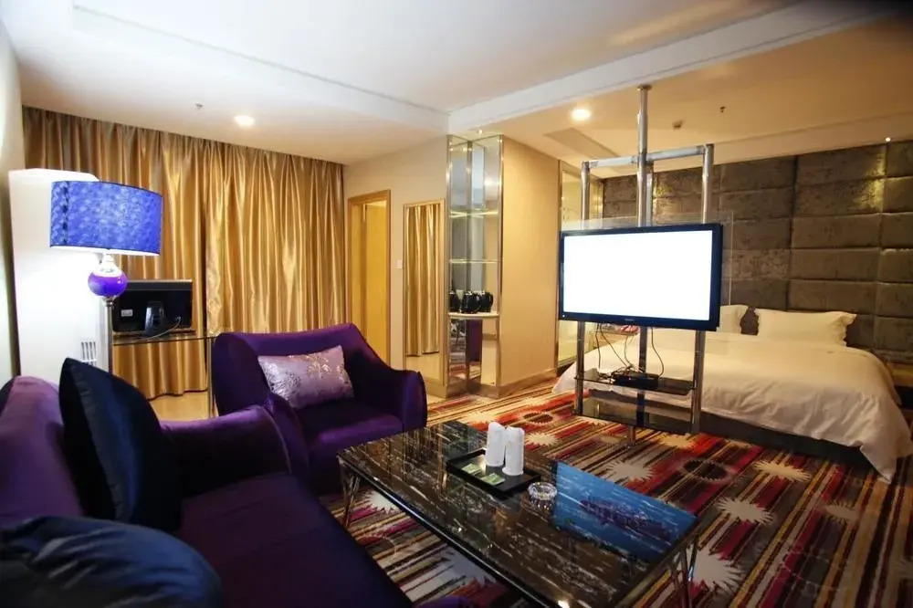 Amy Crystal Business Hotel