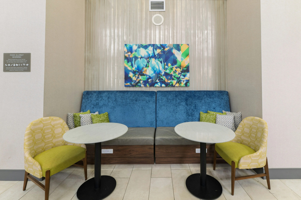 Hampton Inn & Suites-Florence Downtown
