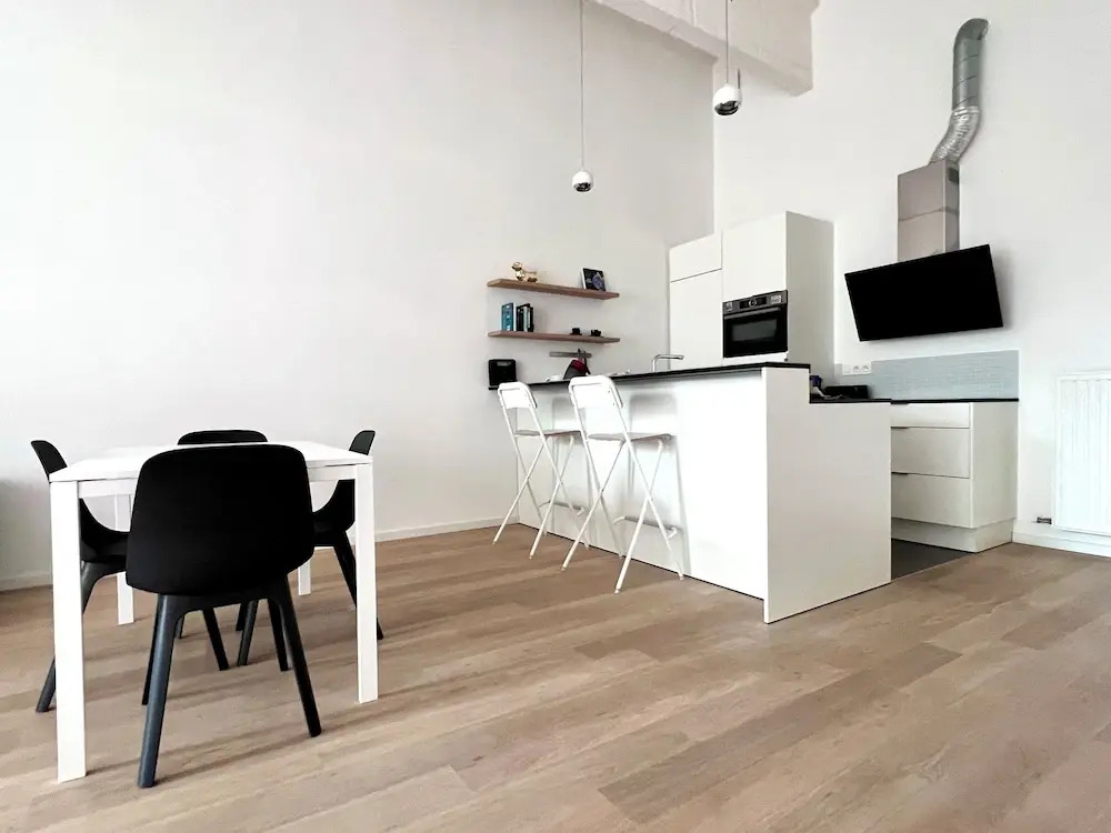 Spacious Loft Instant Favourite Up to 4