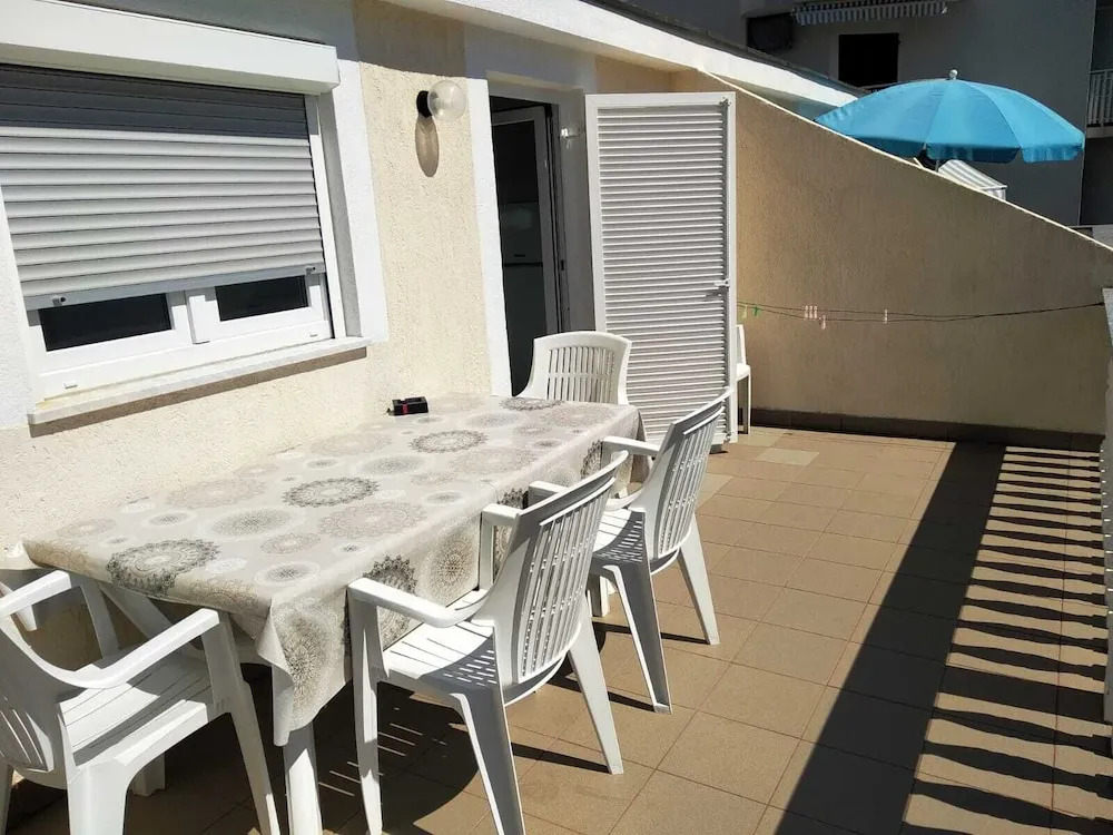 Apartments Megy