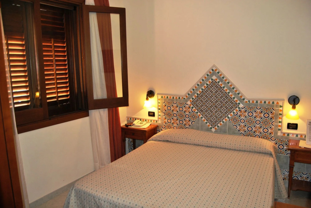 Hotel Sicilya