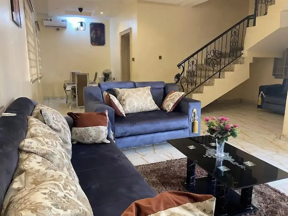 Plot 400 Luxury Apartments