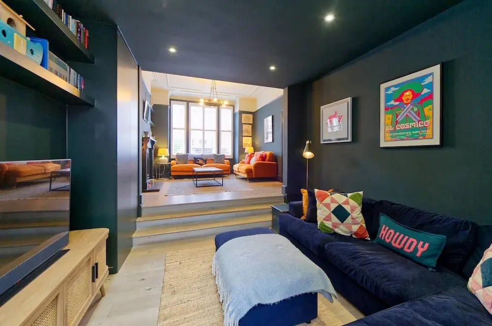 4 Bedroom House, Barnes