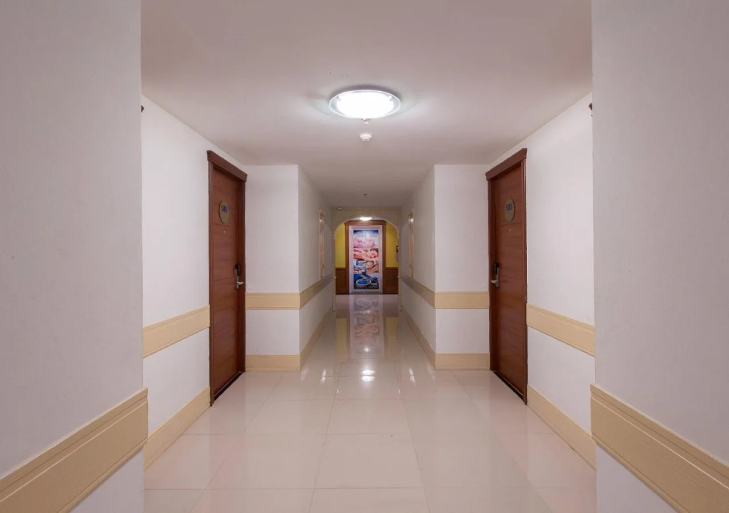 Sira Grande Hotel, Patong