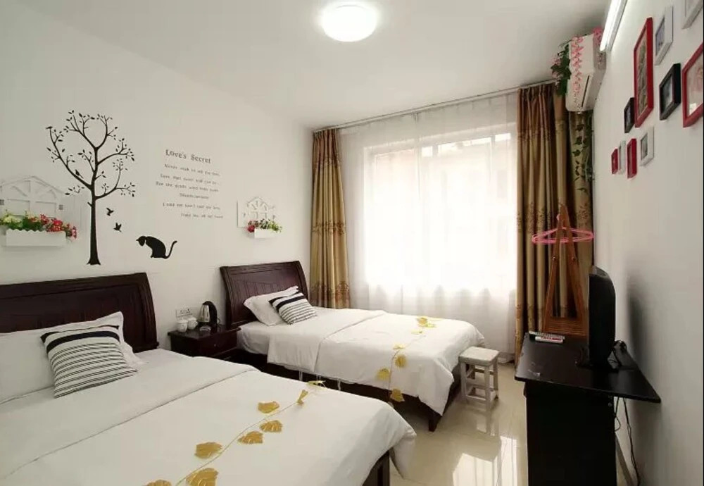 Zhaolvchang Holiday Hotel (Yangshuo County Kindergarten West Street)