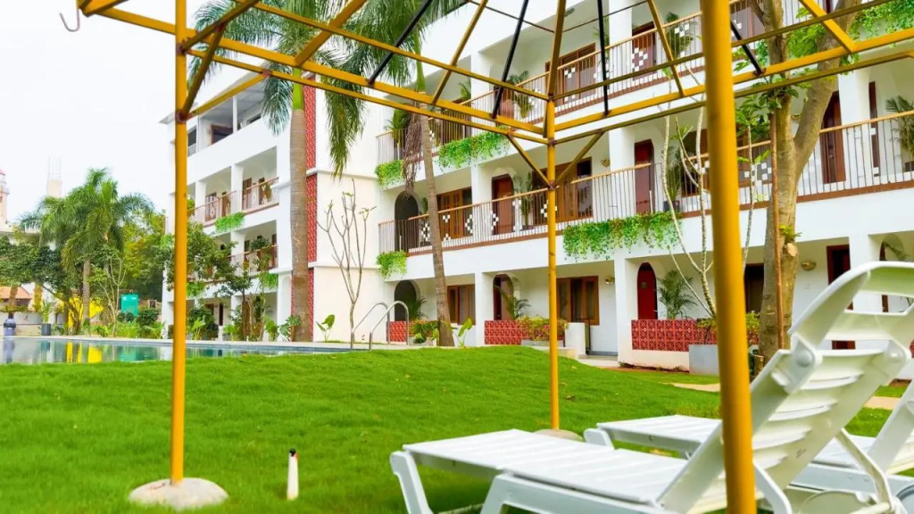 Madras Chronicle Bay Resort & Spa