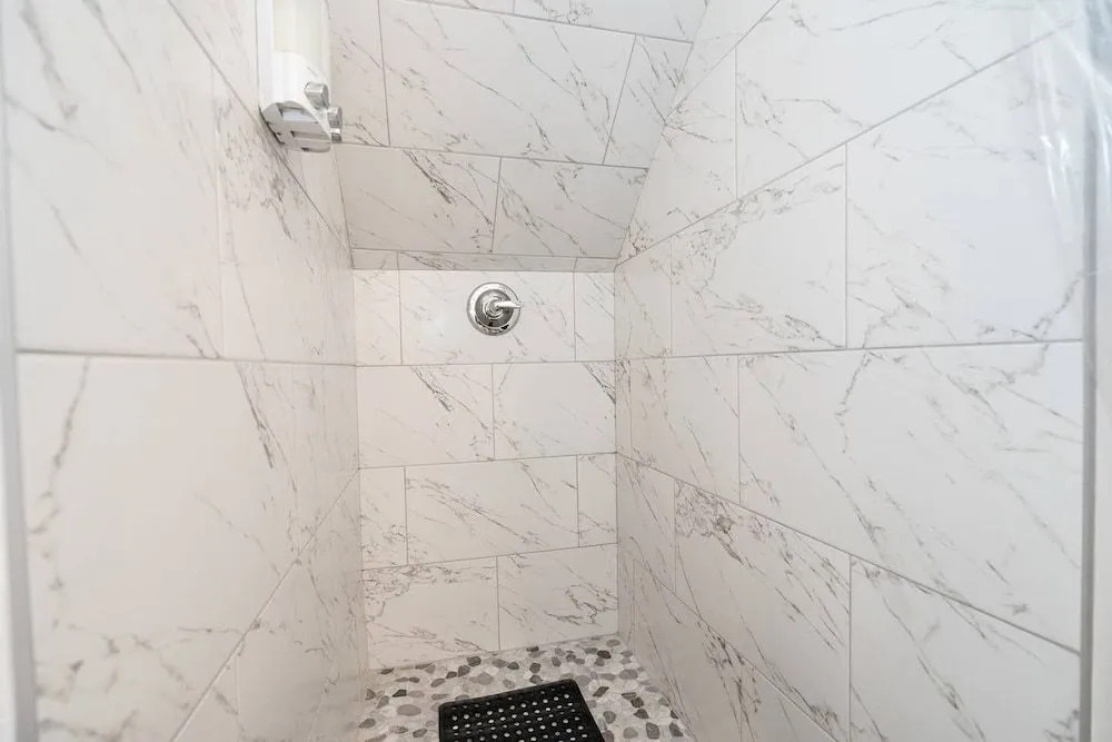 Modern Colonial 3BR 2BA House 5m to DC & DCA