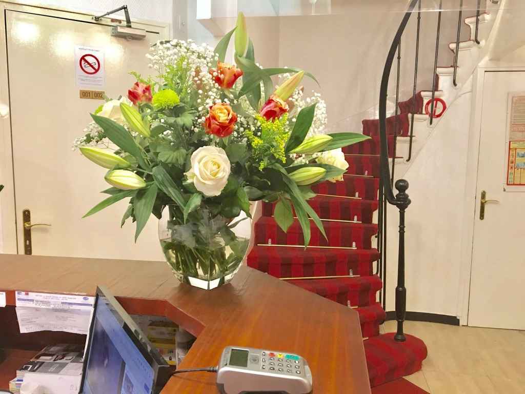 Amadeus Hotel