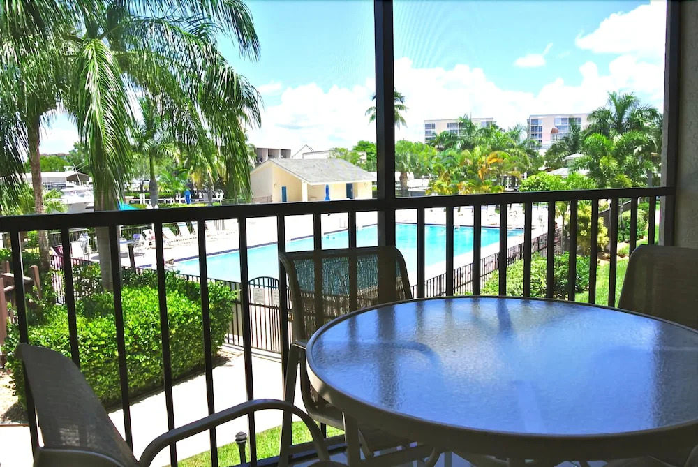 Santa Maria Harbour Resort 108 - 2 Br Condo