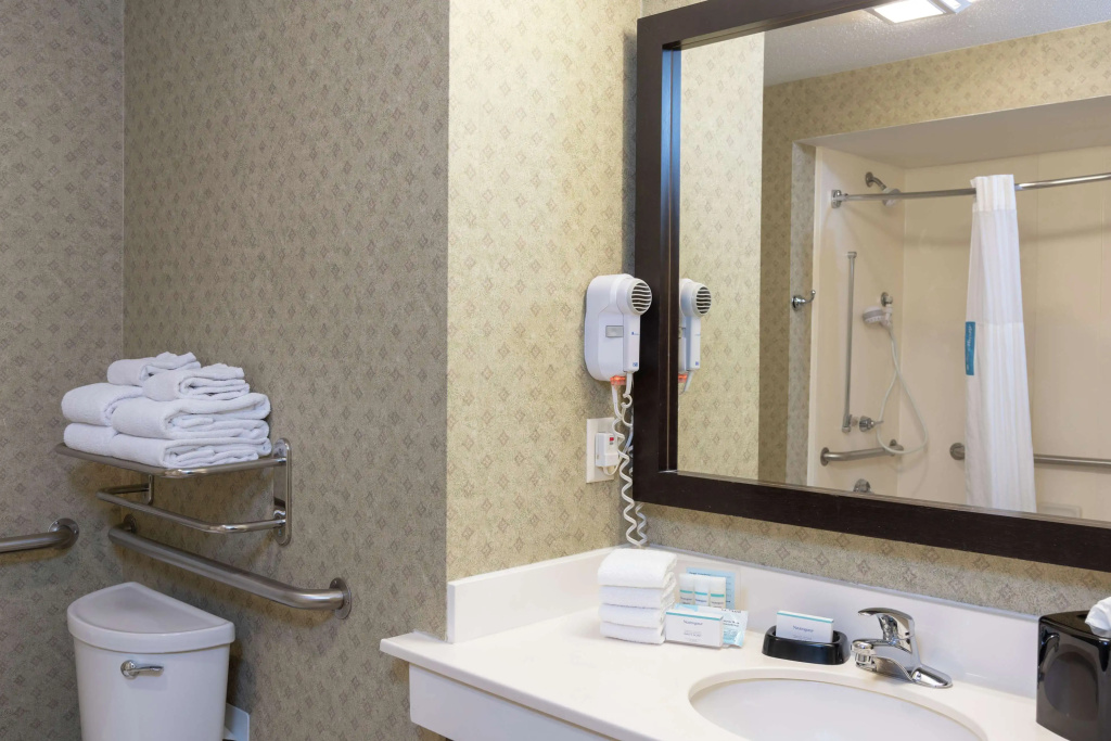 Hampton Inn & Suites Valparaiso