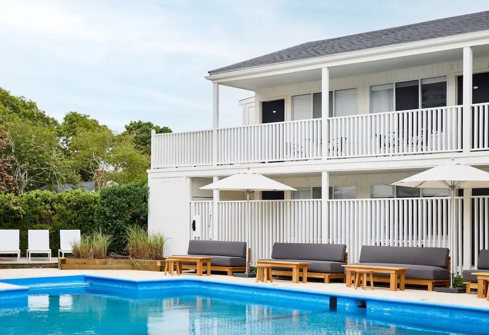 Parker Beach Lodge