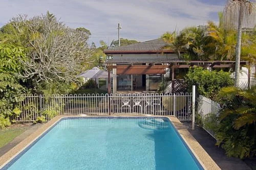 Ron's Beach House