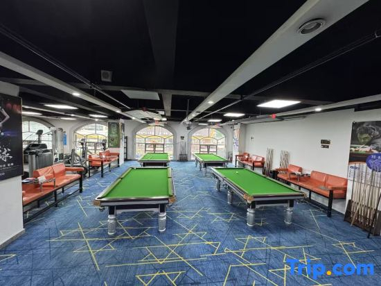 Vienna Hotel Guangdong Chaozhou Chaoshan High-Speed Railway Station