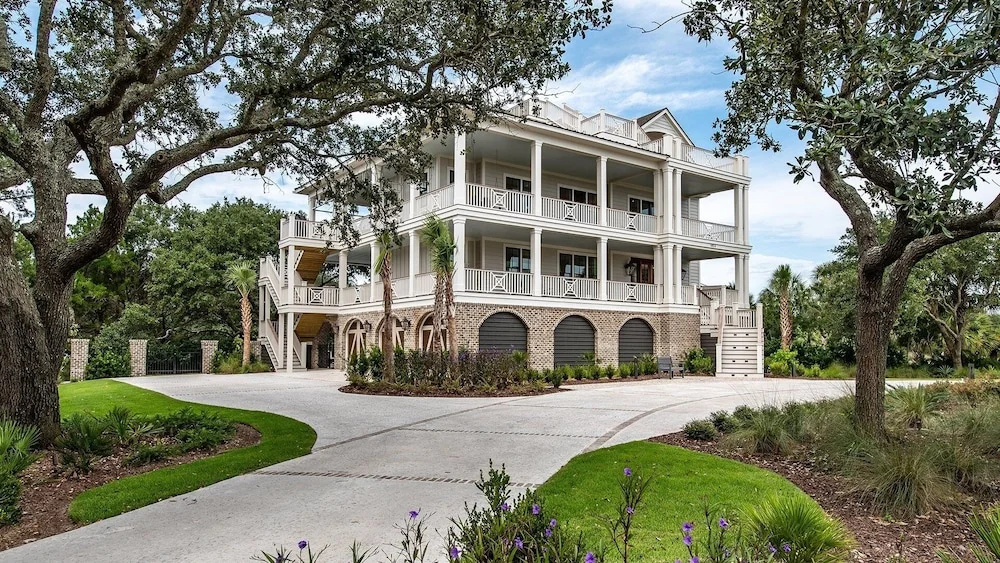 Above The Top Of The Line - Tennessea House 6 Bedroom Home by Peace Vacations