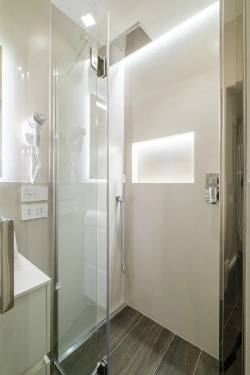 Golden Suite by Studio Vita