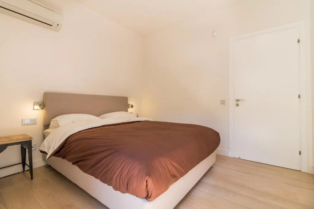 Luxury 3 Bedroom Apartment with garden in Glyfada