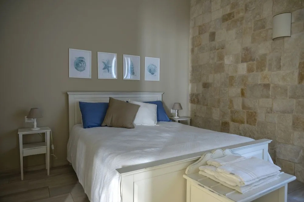 Torrelama Room & Breakfast