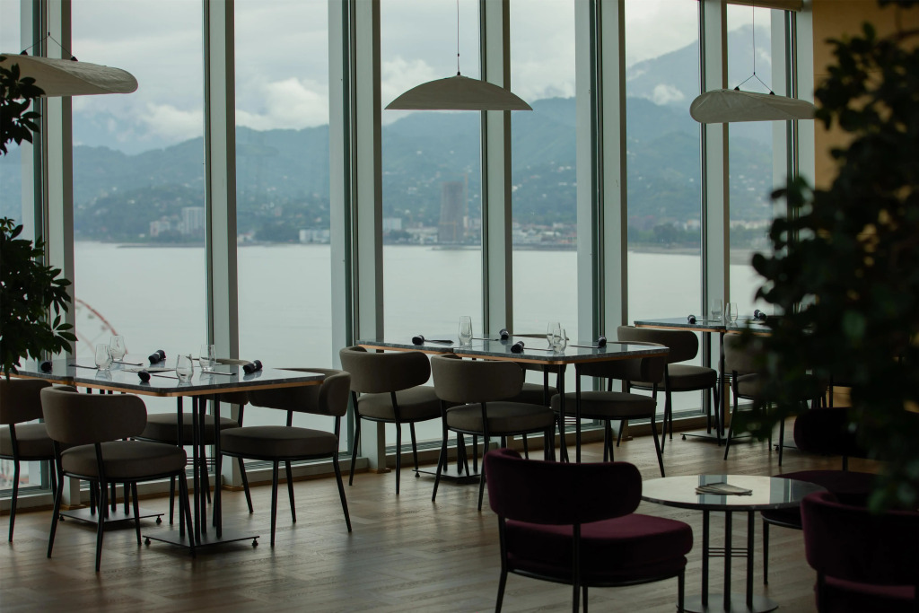 Radisson Blu Hotel Батуми