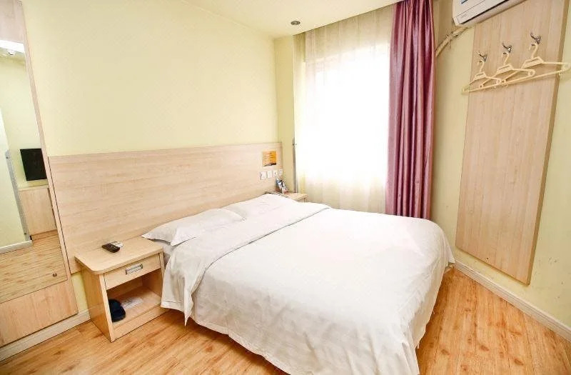 Run Jia Express Hotel