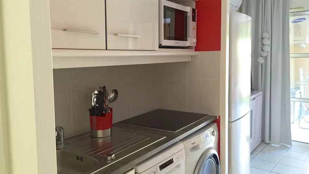 Cap Esterel Appartement climatisé Jardin Clos