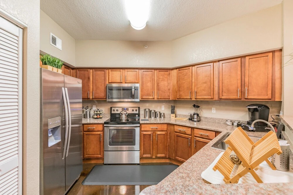 Channelside Apartment BC-320