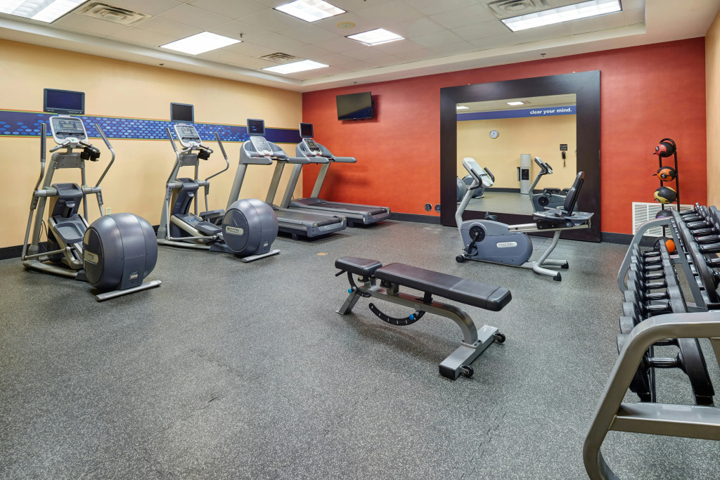 Hampton Inn & Suites Waco-South