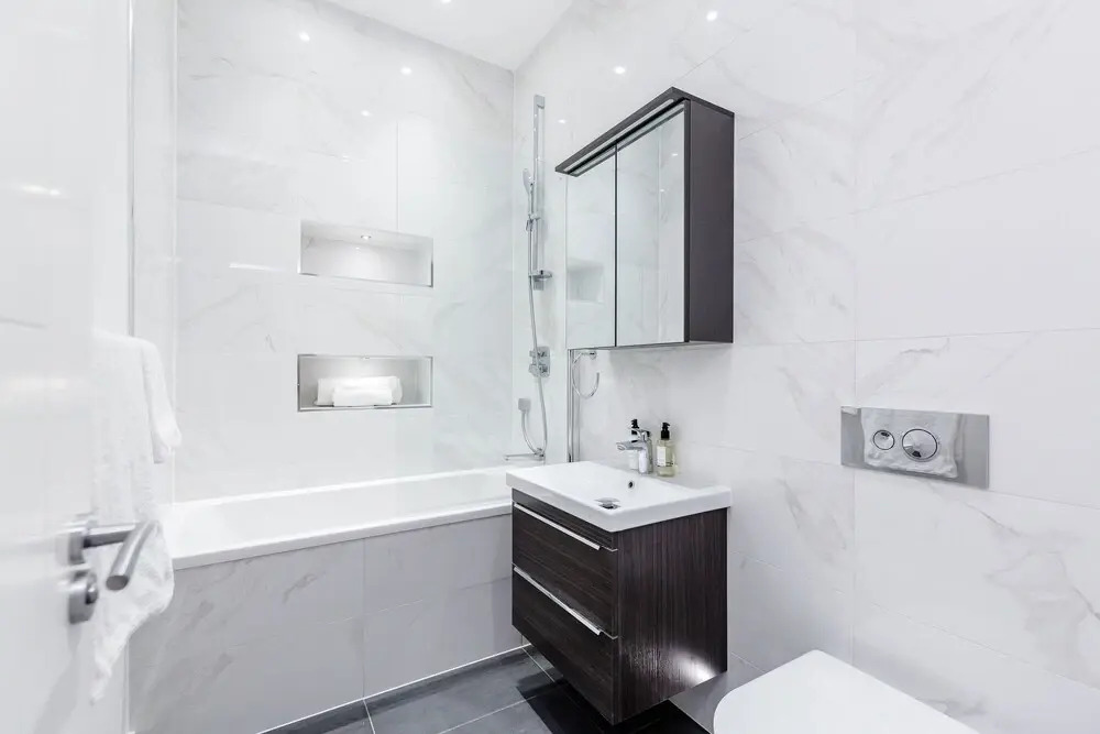 Stylish 2bed 2bath in Notting Hill