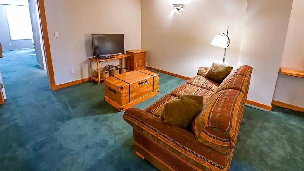 Polar Peak Lodges by Fernie Central Reservations