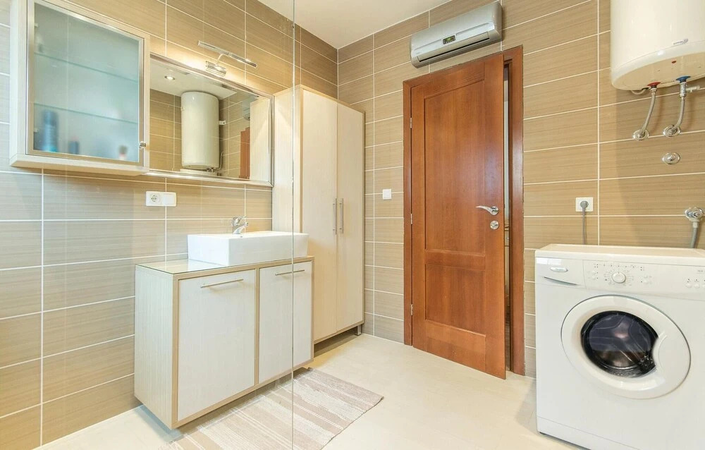 Three-Bedroom Holiday Home In Porec