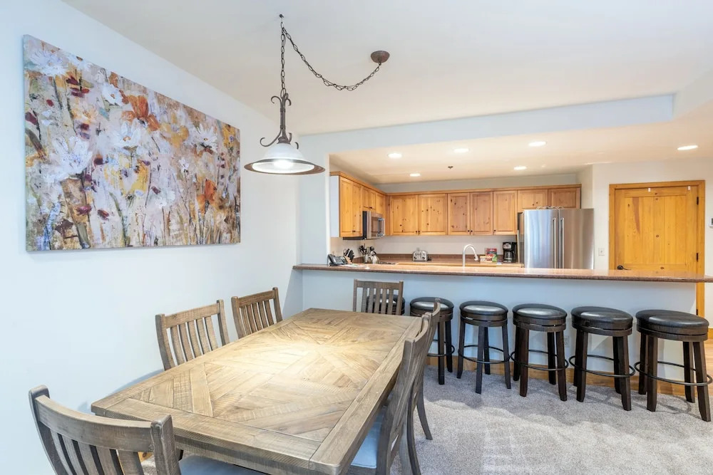 Bear Creek Lodge 106 2 Bedroom Condo by Alpine Lodging Telluride