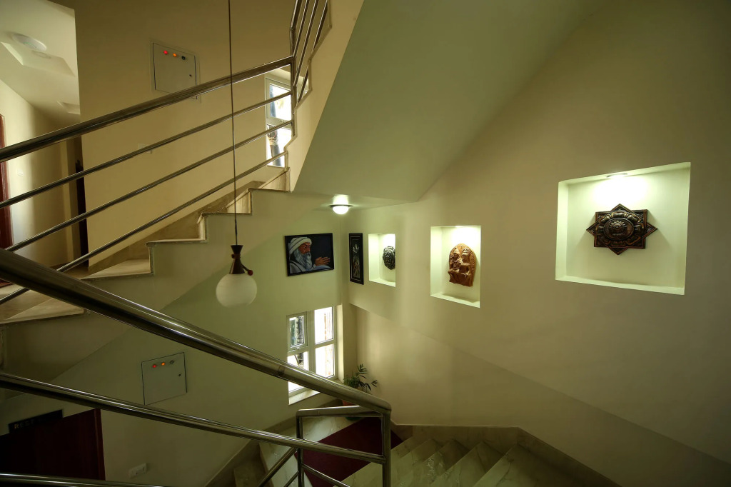 Hotel Osho Home