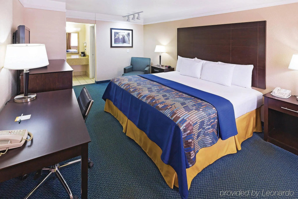 Red Roof Inn Ardmore