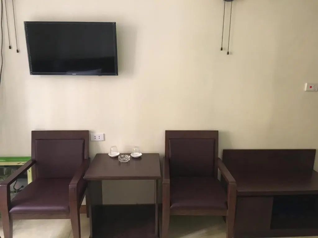 Ho Tay Hotel