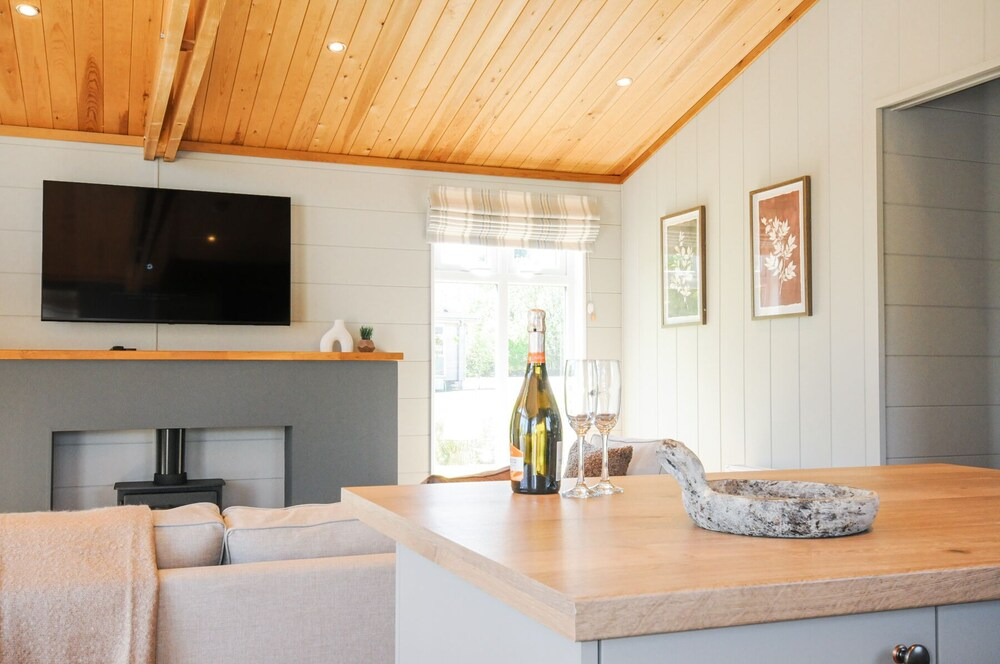 17 Meadow Retreat