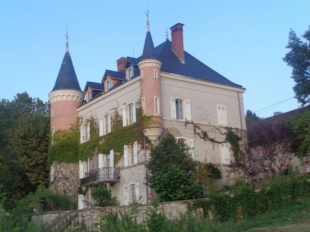 Lannexe du Château de Saint Genix
