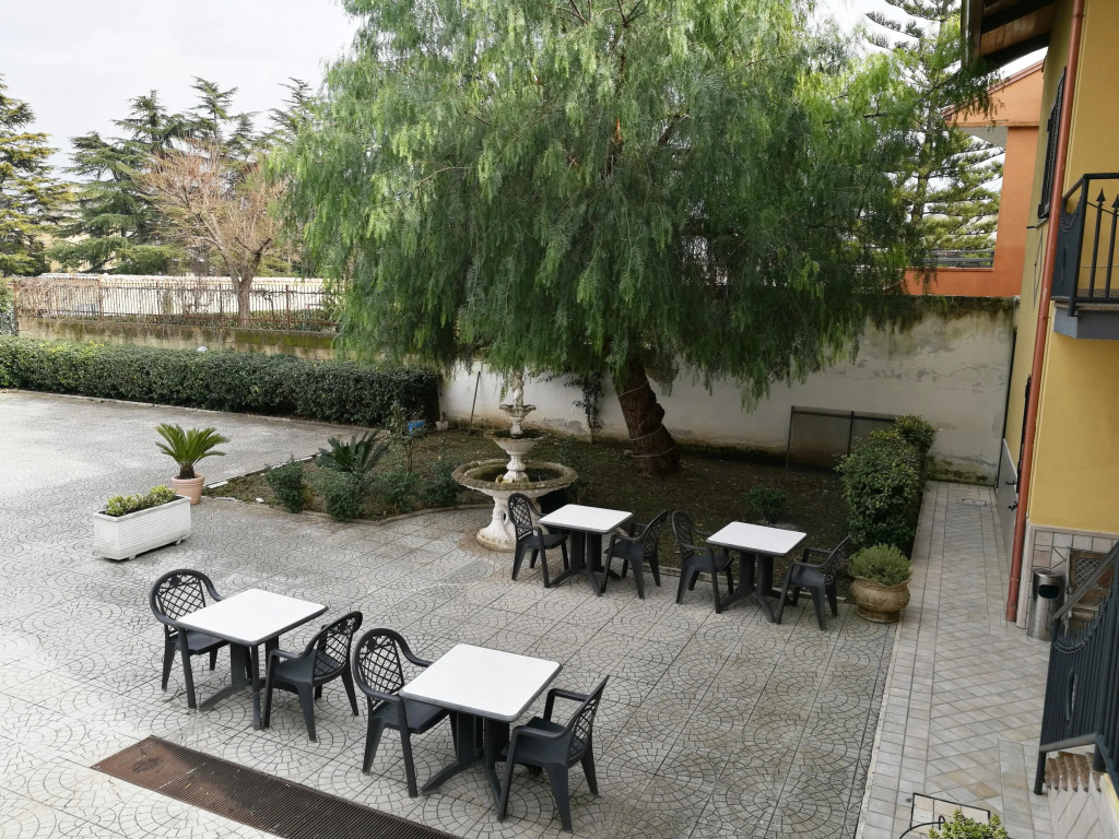 Garden Inn