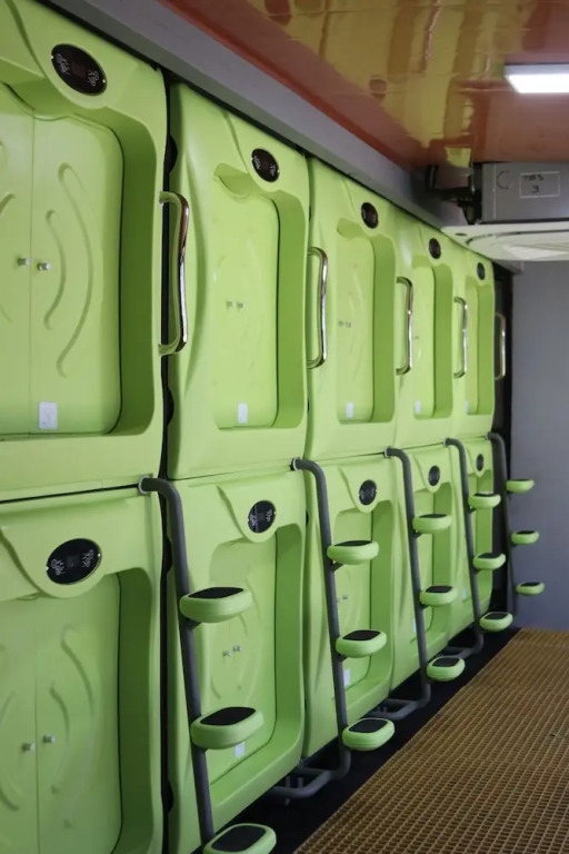 Capsule Pupa House