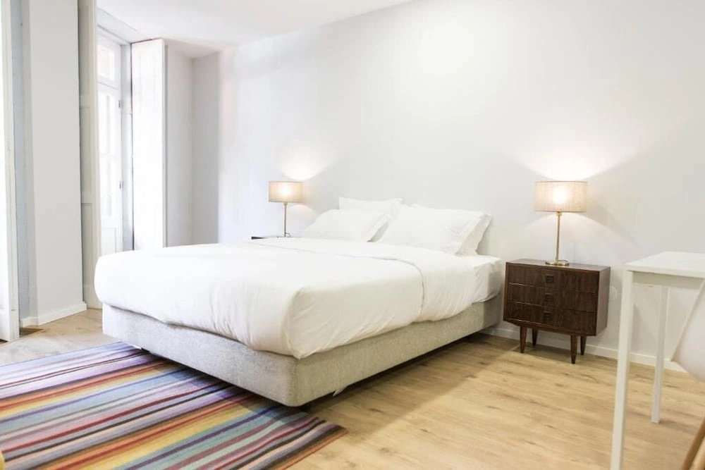 ML Apartments Republic
