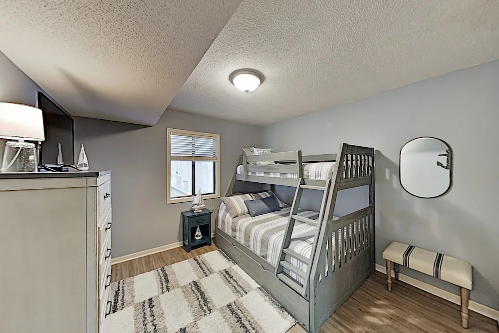 Shore103 3 Bedroom Condo