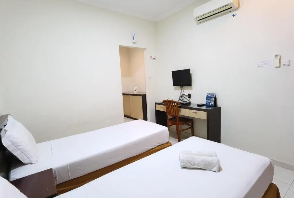 OYO 90007 Hotel Djagalan Raya