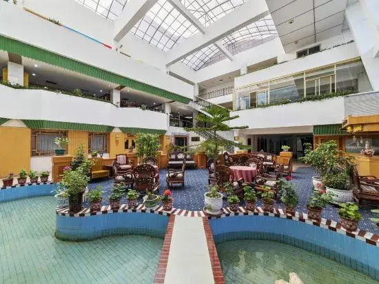 Tibet Hotel