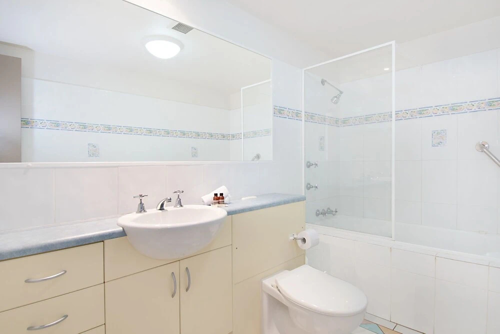 Sea Breeze Unit 10 Resort at 7 Park Lane